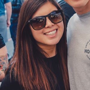 Meet your Posher, Amber